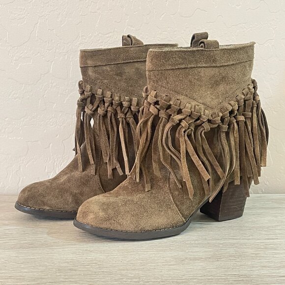 Sbicca Boots 6.5 Brown Fringe Suede Leather Heel Ankle Bootie Never Worn! - Picture 1 of 10